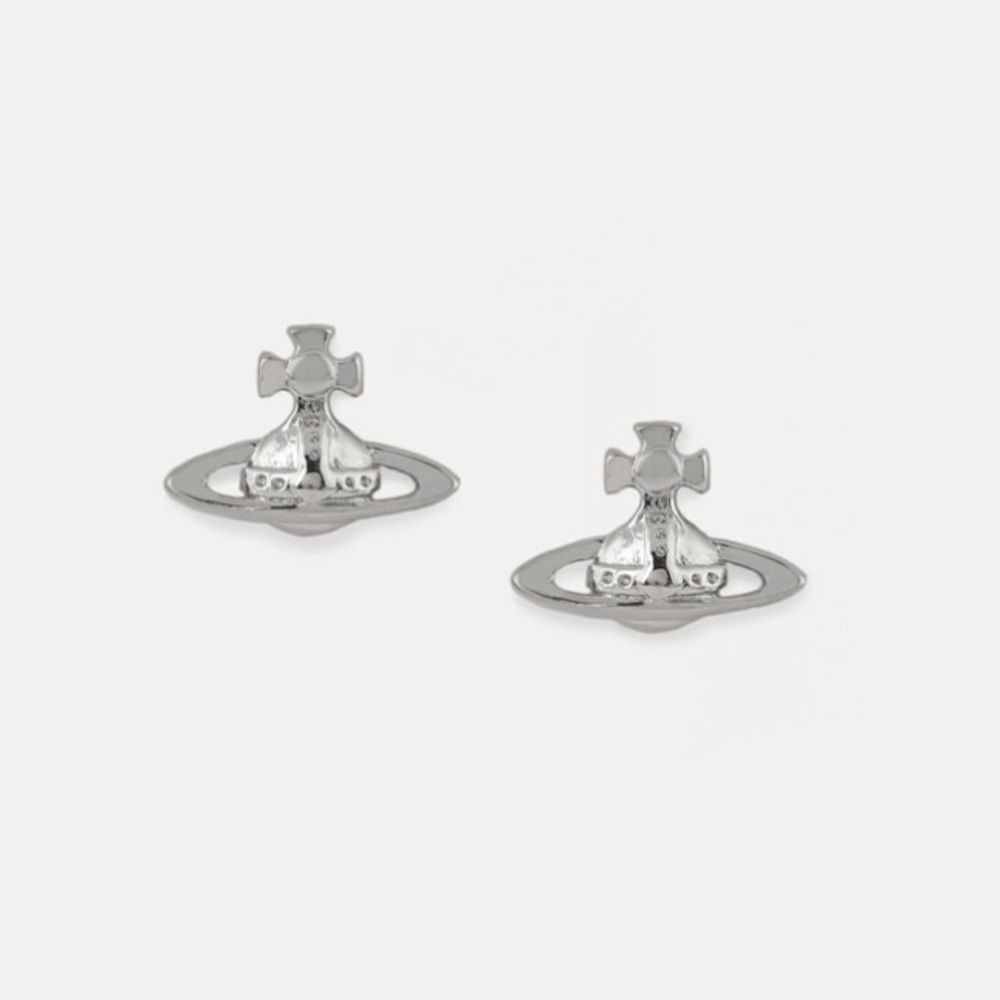 Vivienne Westwood stud earrings Silver NWT